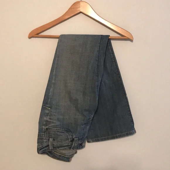 Yanuk jeans - Picture 9 of 10